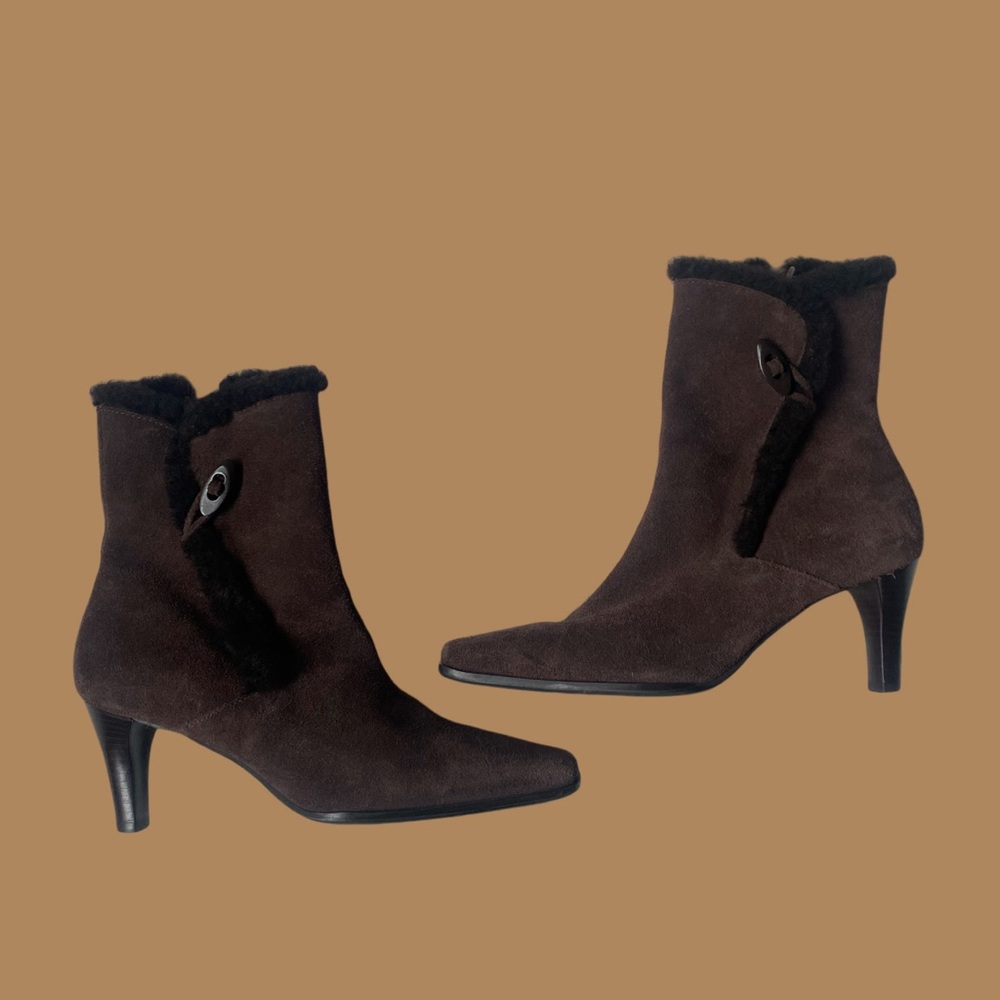 Eddie Bauer leather ankle boots